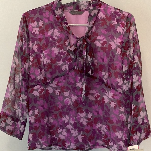 ⭐️HP⭐️LIZ CLAIBORNE Floral Blouse - Picture 6 of 15